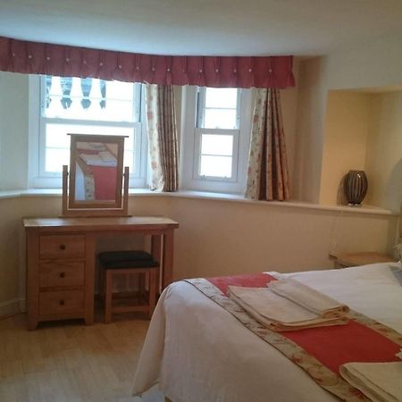 Mayville House Apartment Челтнем Екстер'єр фото